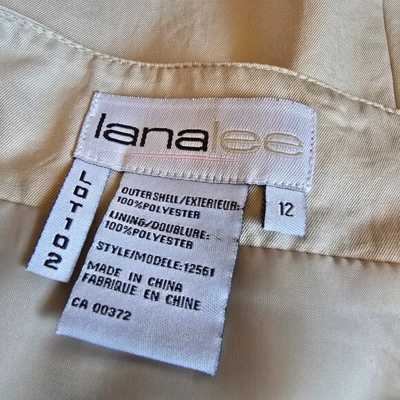 Lana Lee - Vintage Two-Piece Jacket & Skirt Set in Cream Tone, Black Polka Dots - Picture 11 of 16